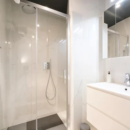 아파트 In Belgium With Stunning Sea View