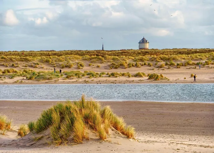 شقة In Belgium With Stunning Sea View *